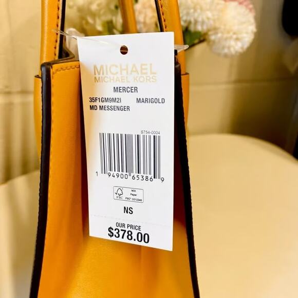 Michael Kors 35F1GM9M2I Mercer Medium Messenger Satchel Bag Signature Marigold - Picture 6 of 8